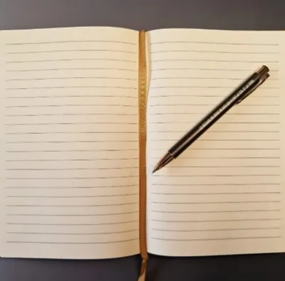 Carnet A5 rigide, liège et toile kaki Ps 18.2