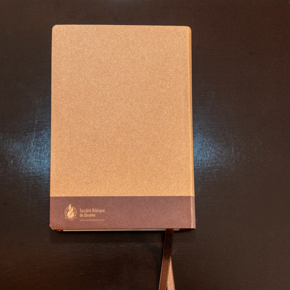 Bible Segond 21, gros caractères - couverture semi-rigide, papier brun chiné en fibres naturelles