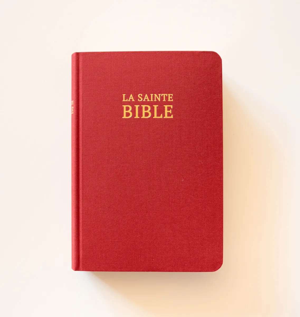 Bible Darby édition de Rolle, format moyen, textile bordeaux, semi-rigide, tranche dorée
