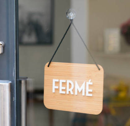  La librairie fera une pause du 1 au 8 août 
 Nous nous réjouissons de vous retrouver le lundi 11 aux horaires habituels 